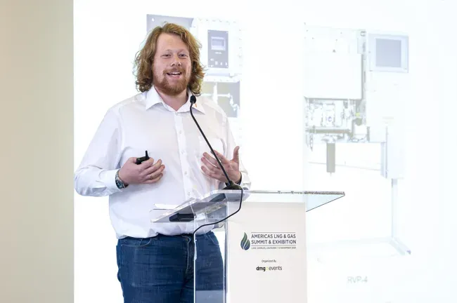 LNG Americas — Speaker presenting from the lectern