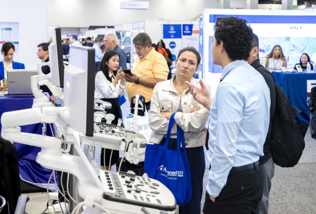 Professional photo of World Health Expo (former FIME) was taken by DChFOTO in MIami, FL, USA