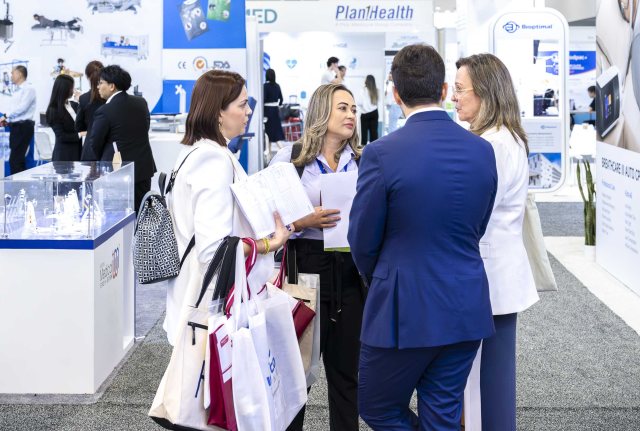 Professional photo of Florida International Medical Expo (FIME) was taken by DChFOTO in Miami, FL, USA