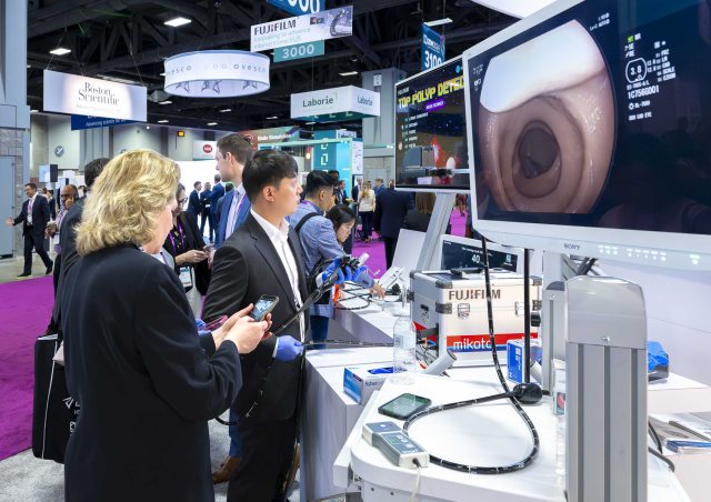 Professional photo of Digestive Diseases Week (DDW) was taken by DChFOTO in Washington, DC, USA