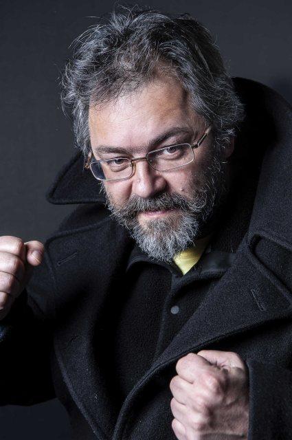 Professional photo of Sergey Apasov, Artist, Photographer was taken by DChFOTO