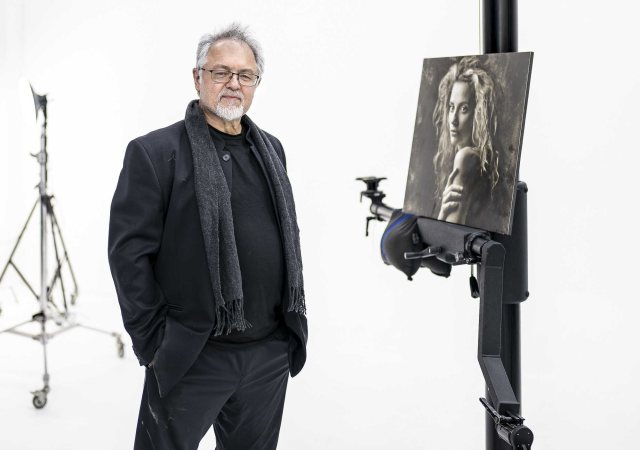 Professional photo of Sergey Apasov, Artist, Photographer was taken by DChFOTO in Rockville