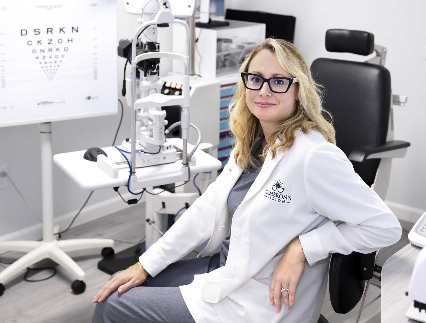 Professional photo of Jessica Cameron, Opthalmologist was taken by DChFOTO in Cape Coral, FL